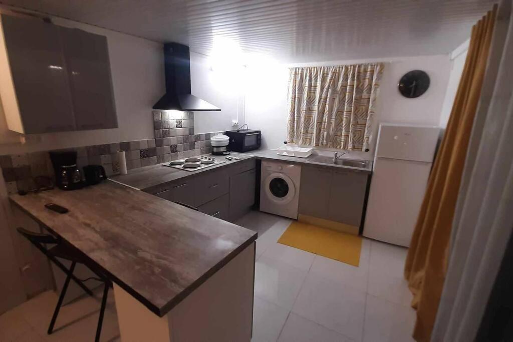 Sunshine Appartement 1 Chambre Fort-de-France Esterno foto